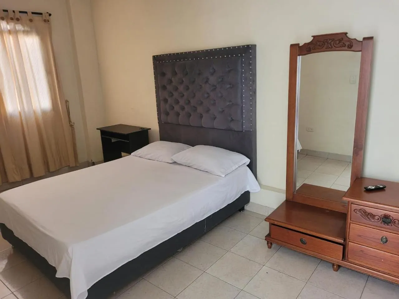 Piazza Granada Hotel Cali 0*,  Colombia