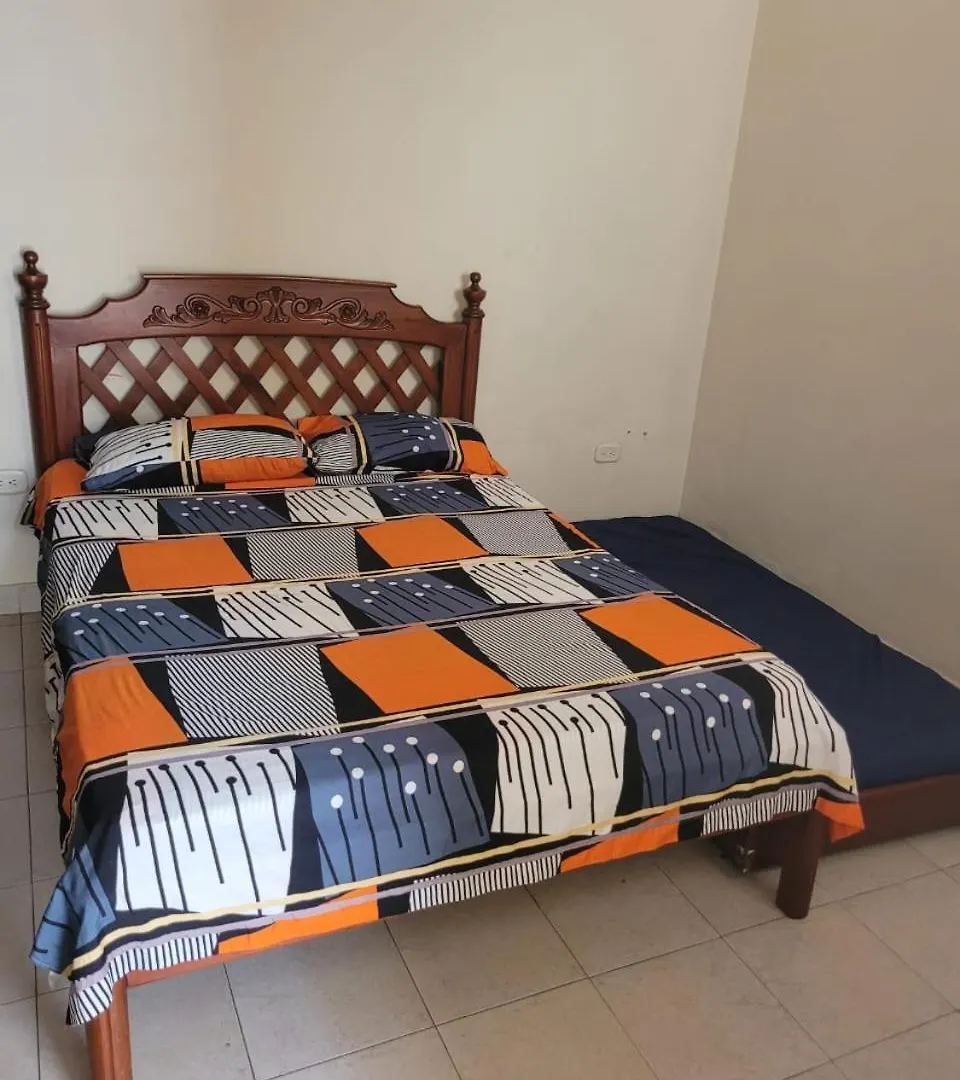 Guest house Piazza Granada Hotel Cali